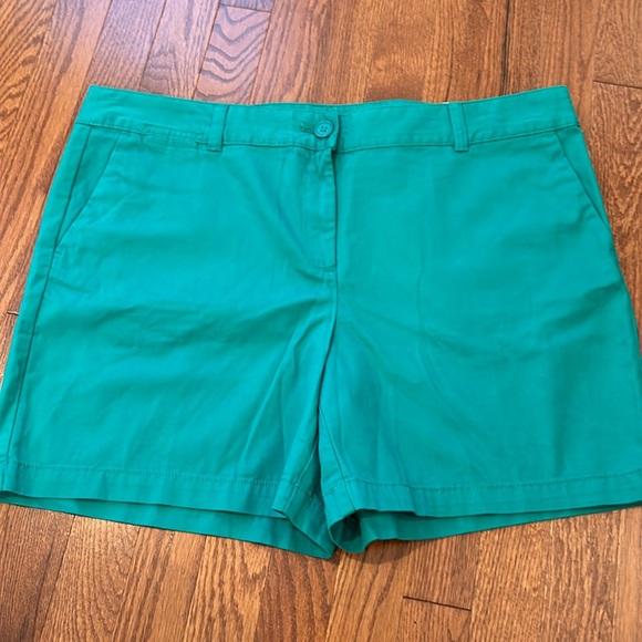 LOFT Original Straight Shorts 14 - Picture 3 of 6
